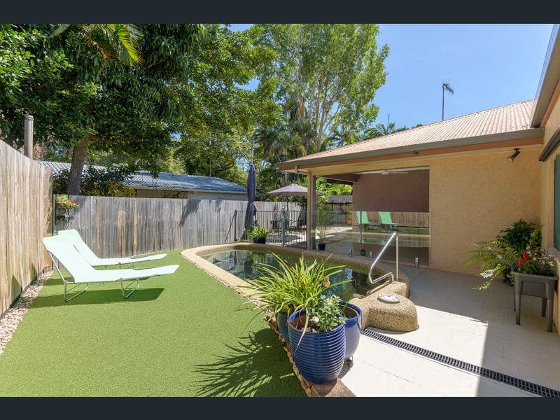 No.2/16 Triton Crescent, Port Douglas — photo 1 of 5