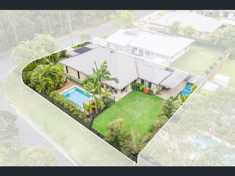 19 Balthazar Circuit, Mount Cotton — photo 1 of 5