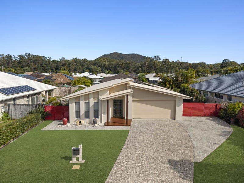11 Bolwarra Court, Beerwah — photo 1 of 5