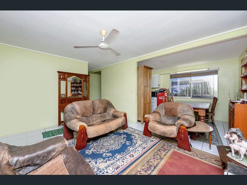366 Charles Street, Kirwan — photo 1 of 5