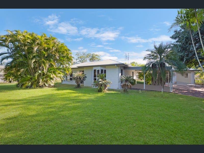 81 Gibraltar Road, Rangewood — photo 1 of 5