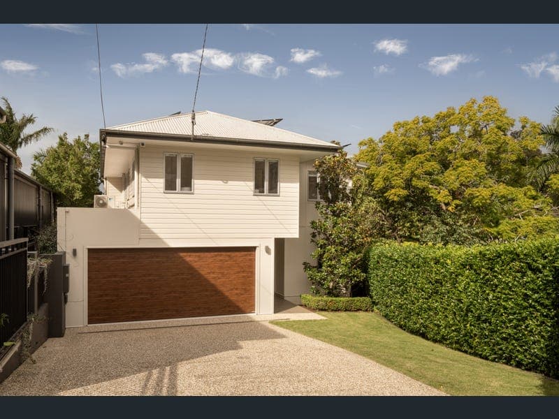 63 Broseley Road, Toowong — photo 1 of 5