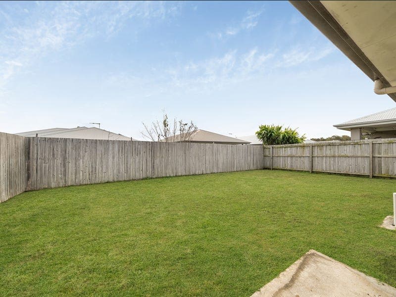 61 Norfolk Drive, Burpengary East — photo 1 of 5
