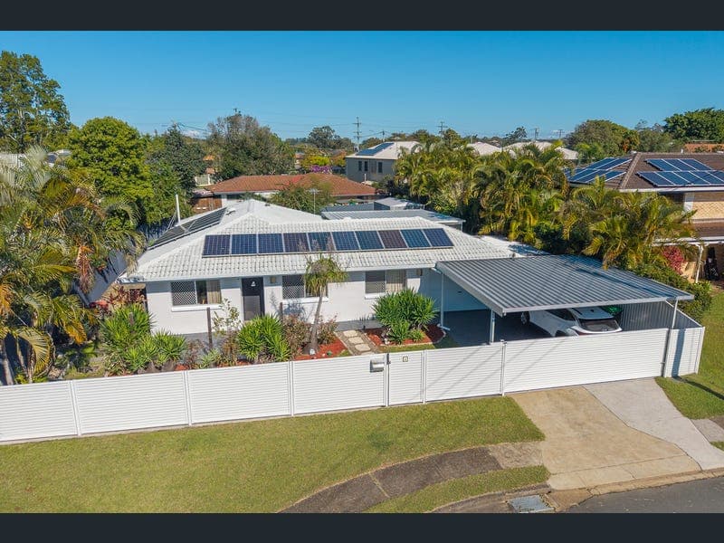 8 Arrakune Crescent, Kallangur — photo 1 of 5