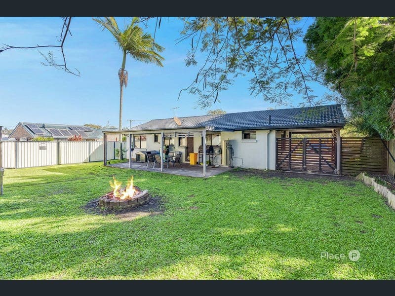 6 Decker Street, Kippa-ring — photo 1 of 5