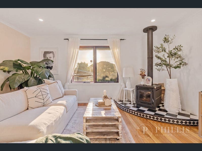 16 Amethyst Court, Carrara — photo 1 of 5