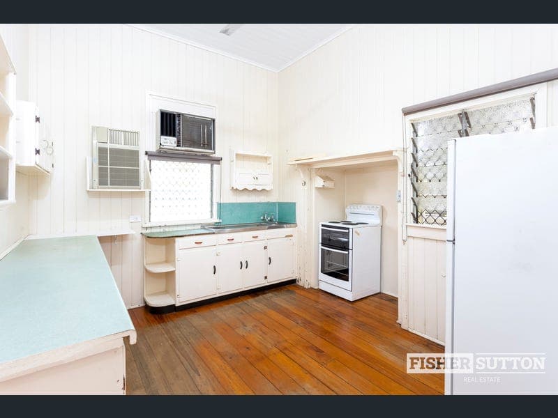 4 Allen Street, Allenstown — photo 1 of 5