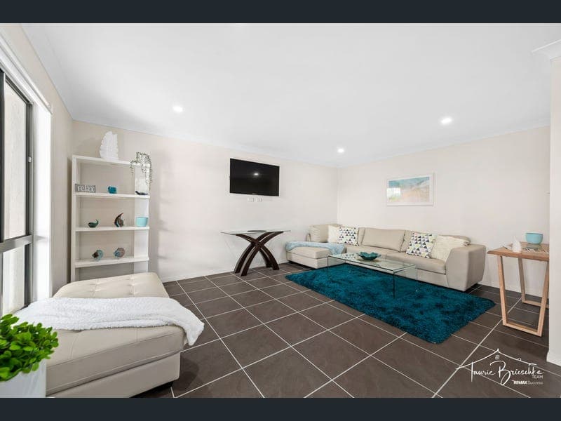 9 Ironbark Road, Gatton — photo 1 of 5
