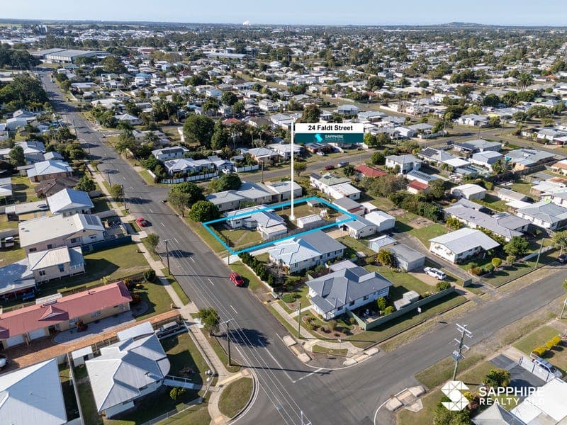 24 Faldt Street, Norville — photo 1 of 5