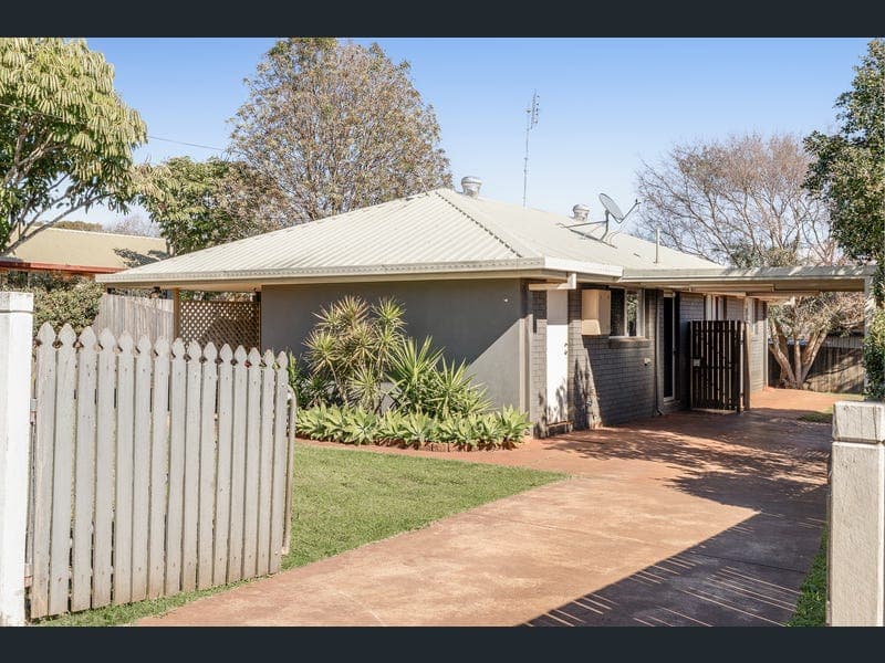 179 Tor Street, Wilsonton Heights — photo 1 of 5