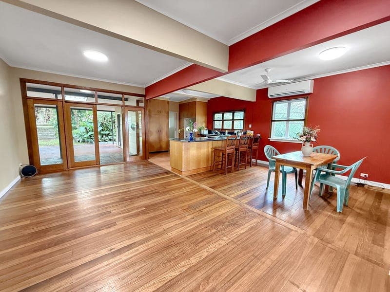 31 High Street, Atherton — photo 1 of 5