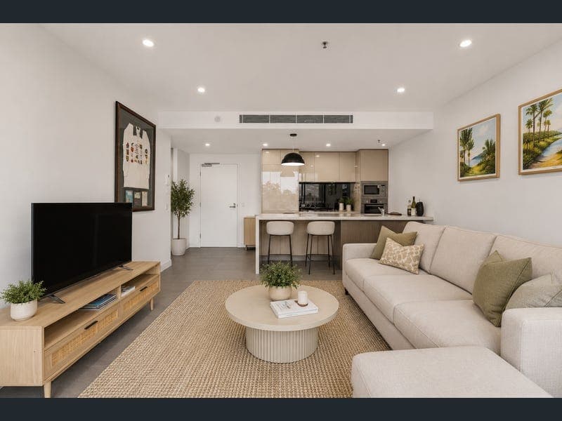 701/855 Stanley Street, Woolloongabba — photo 1 of 5