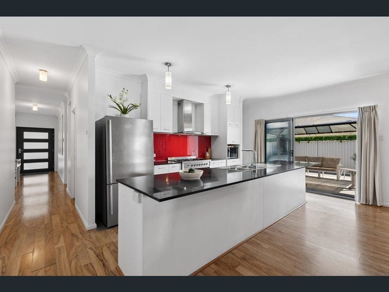 11 Sylvie Street, Pelican Waters — photo 1 of 5