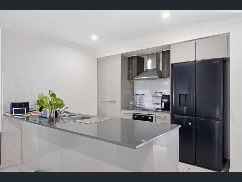 87 Riverbrook Drive, Upper Coomera — photo 1 of 5