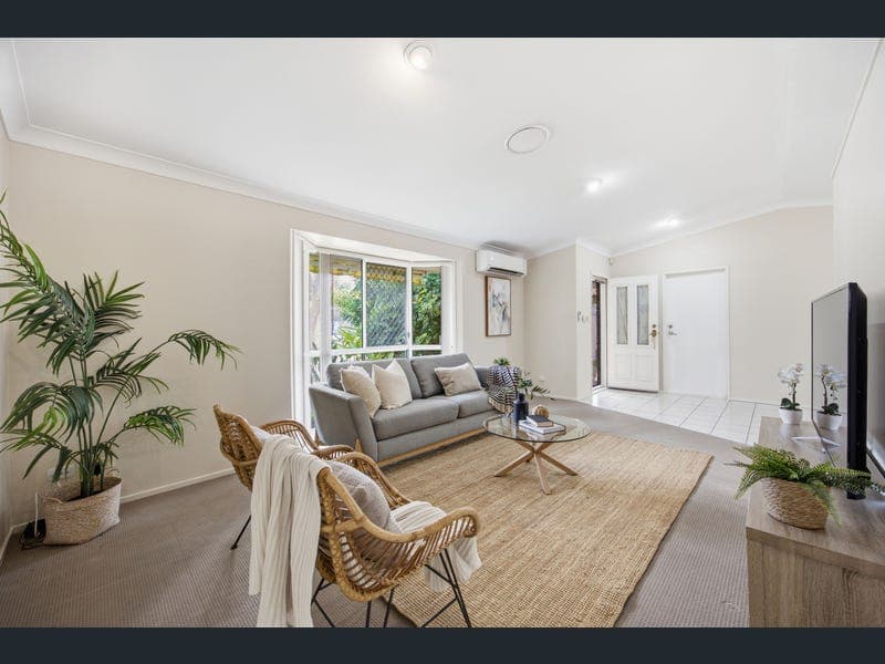 15 Caulfield Street, Robina — photo 1 of 5