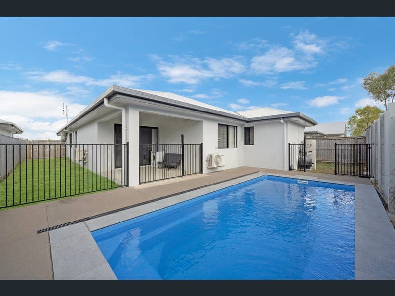 17 Reserve Drive, Bohle Plains — photo 1 of 5