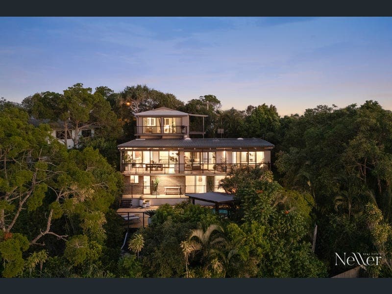 56 Pelican Street, Peregian Beach — photo 1 of 5