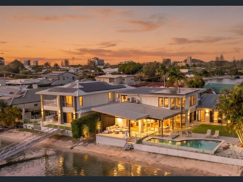 25A Swordfish Court, Palm Beach — photo 1 of 5