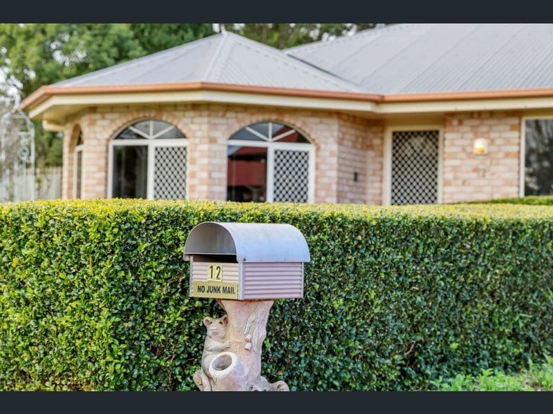 12 Brunckhorst Drive, Kearneys Spring — photo 1 of 5