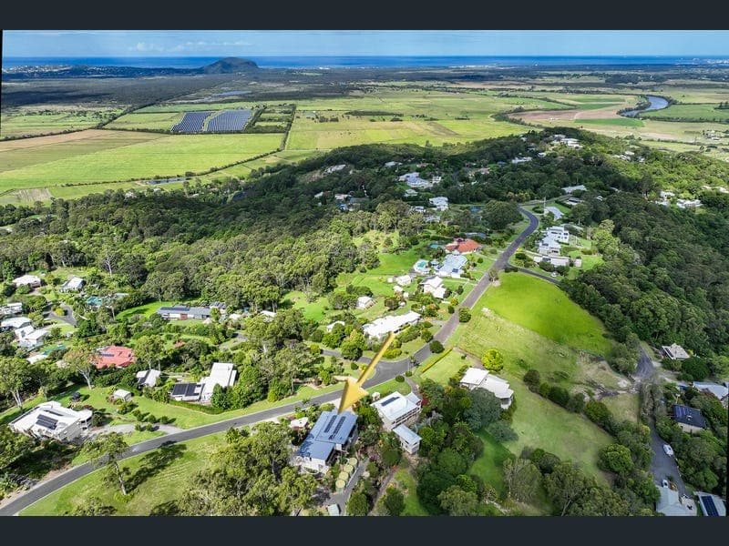 164 Ocean Vista Drive, Maroochy River — photo 1 of 5