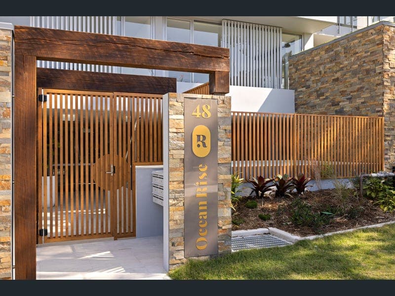 302/48 King Street, Kings Beach — photo 1 of 5