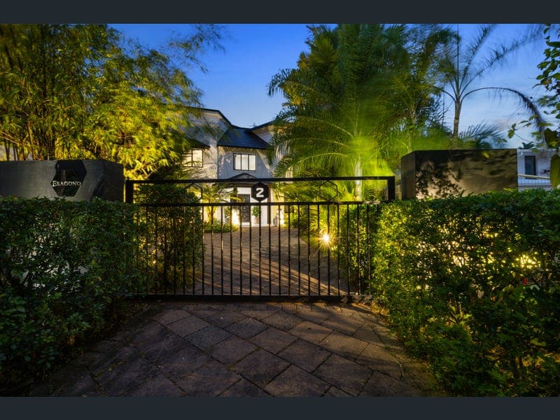 2 Solander Boulevard, Port Douglas — photo 1 of 5