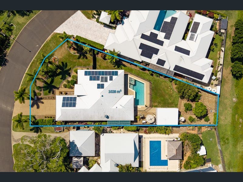 7 Atlantis Boulevard, Bargara — photo 1 of 5
