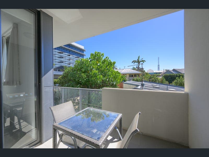 502/52 Oaka Lane, Gladstone Central — photo 1 of 5