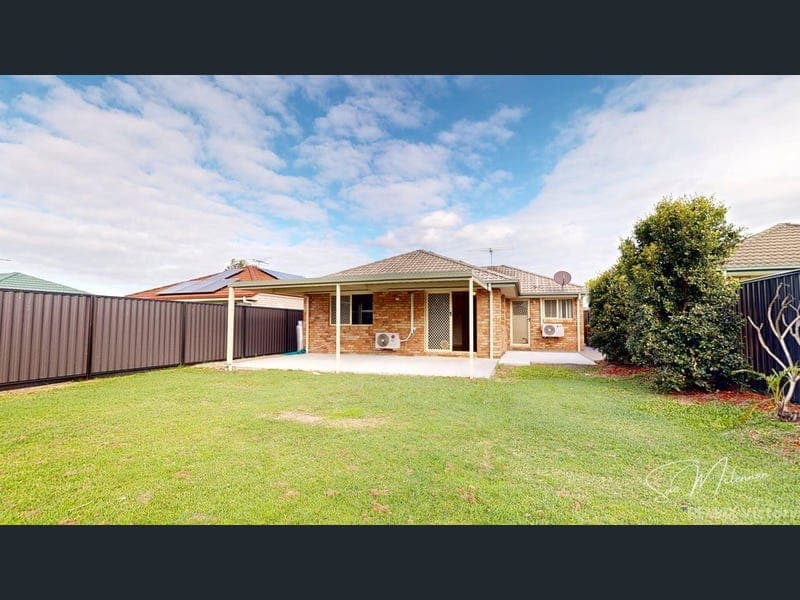 30/11-29 Woodrose Rd, Morayfield — photo 1 of 5