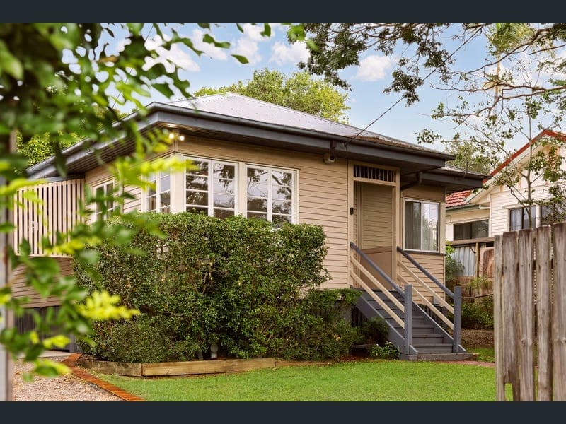 14 Dunsford Street, Zillmere — photo 1 of 5