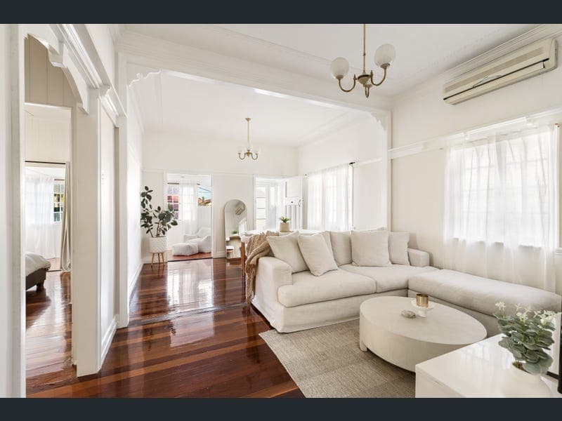 14 Mitchell Street, Kedron — photo 1 of 5
