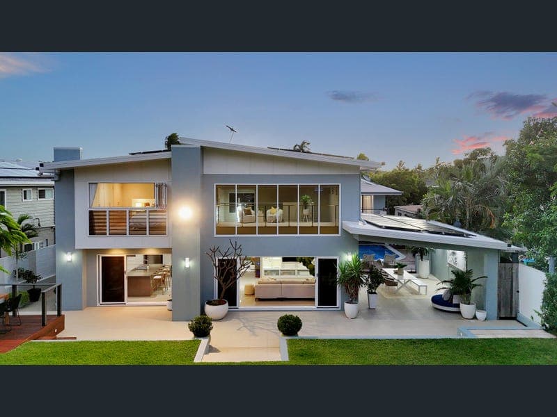 21 Coral Drive, Blacks Beach — photo 1 of 5