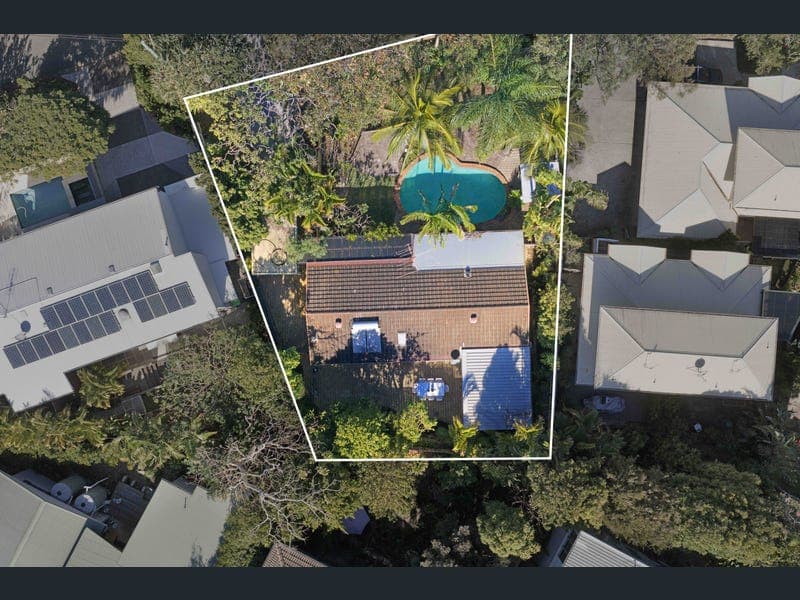 3 Wildflower Street, Sunshine Beach — photo 1 of 5
