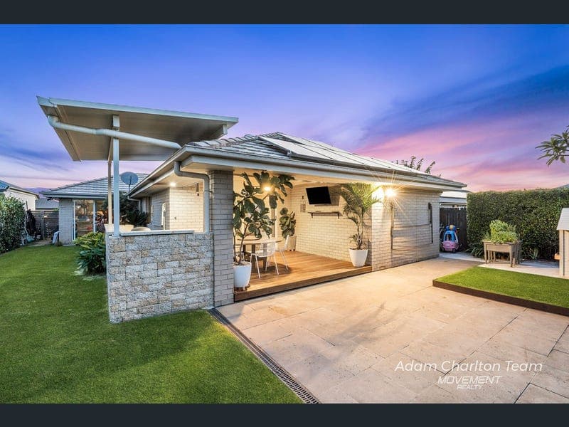 24 Dularcha Street, Caboolture South — photo 1 of 5