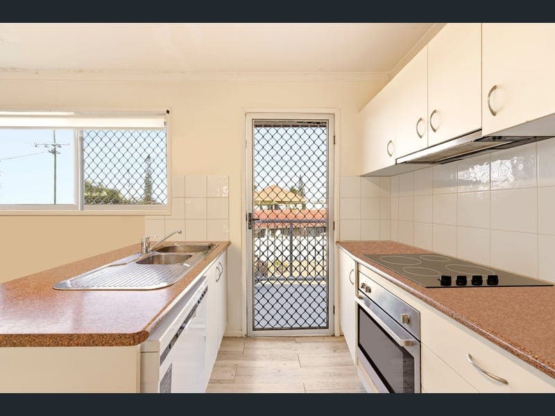 7/3 Thompson Crescent, Clontarf — photo 1 of 5