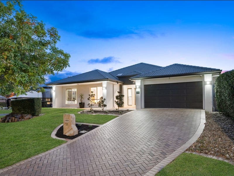 23 Grebe Circuit, North Lakes — photo 1 of 5