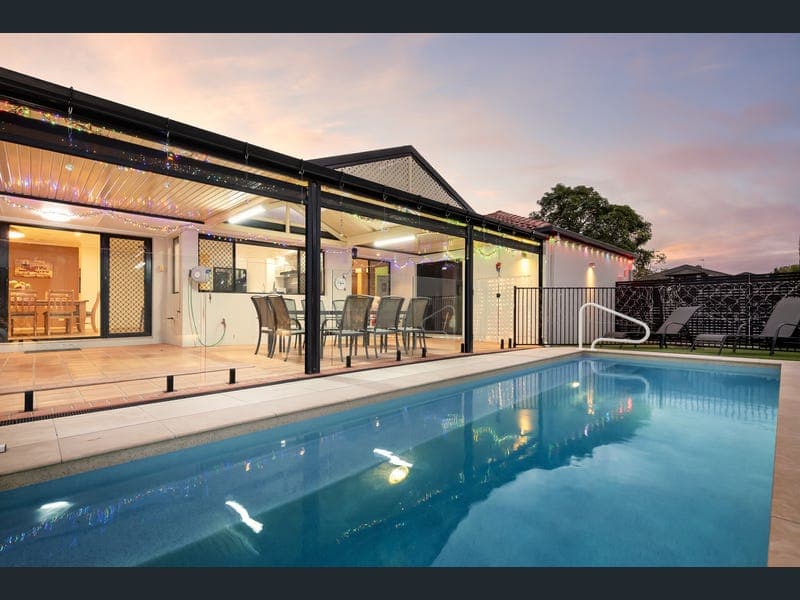 31 Lancewood Circuit, Robina — photo 1 of 5
