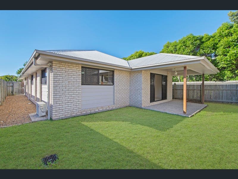 18 William Boulevard, Pimpama — photo 1 of 5