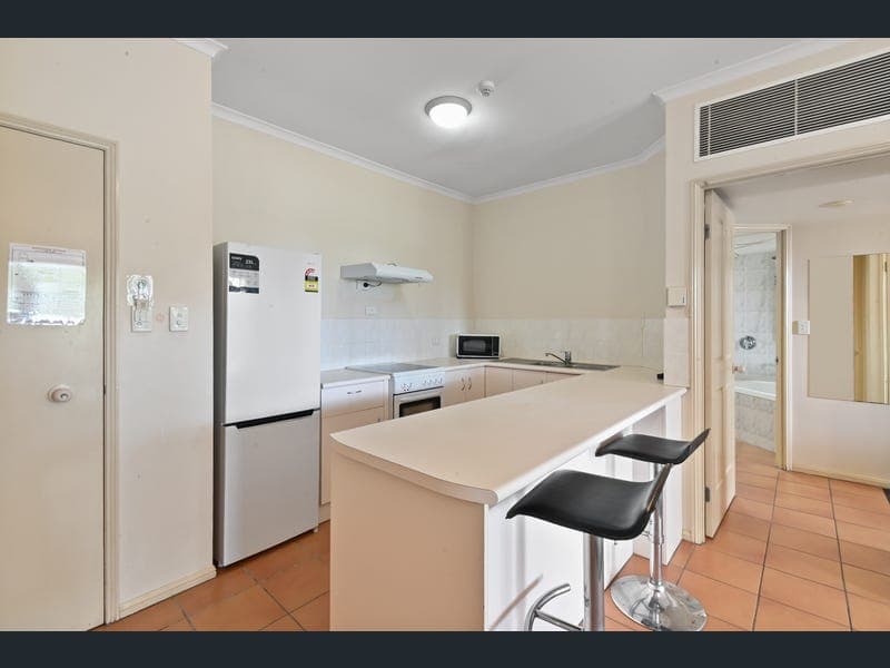 10/294-298 SHERIDAN STREET, Cairns North — photo 1 of 5