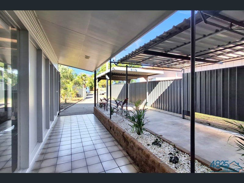 141 Simpson Street, Mount Isa — photo 1 of 5