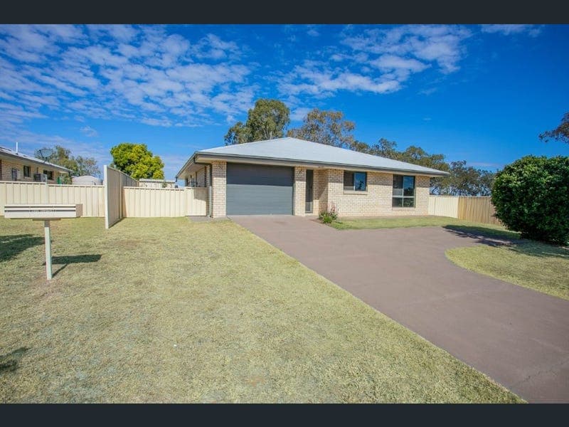 1/17 Luscombe Street, Chinchilla — photo 1 of 5
