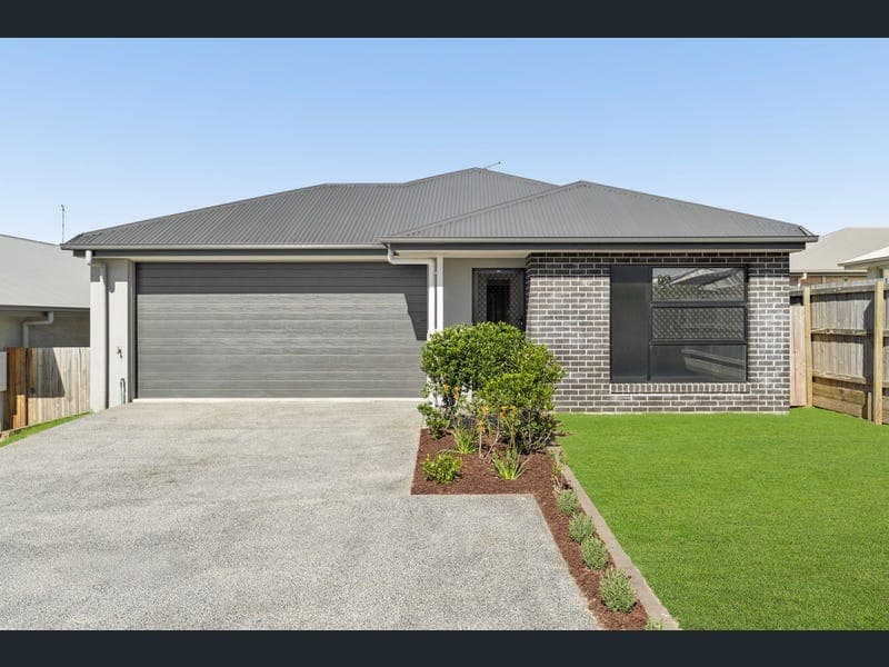 24 Parvula Place, Logan Reserve — photo 1 of 5