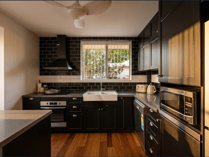 2/59 Lamington Avenue, Lutwyche — photo 1 of 5