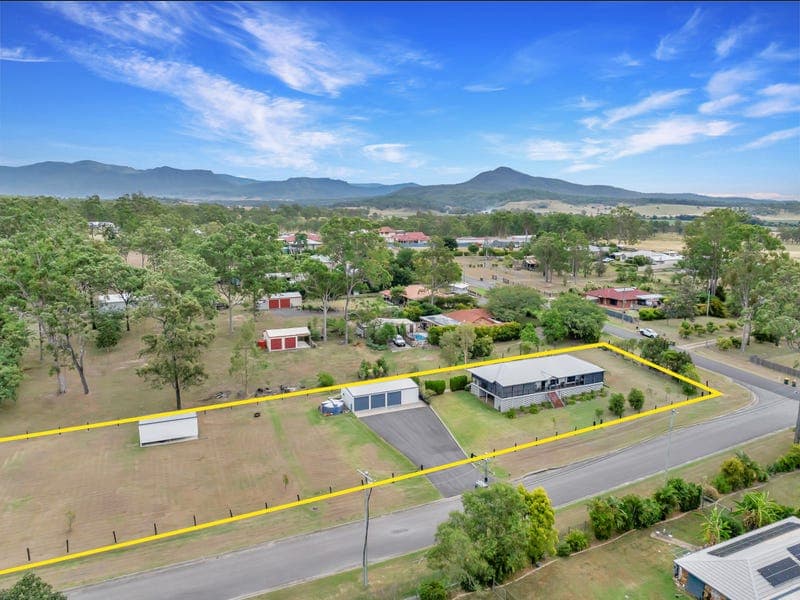 23 Adam Drive, Aratula — photo 1 of 5