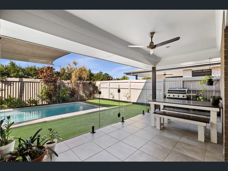 19 McPherson Street, Thornlands — photo 1 of 5