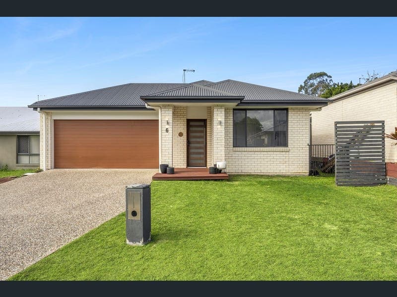 6 Cootharaba Court, Morayfield — photo 1 of 5