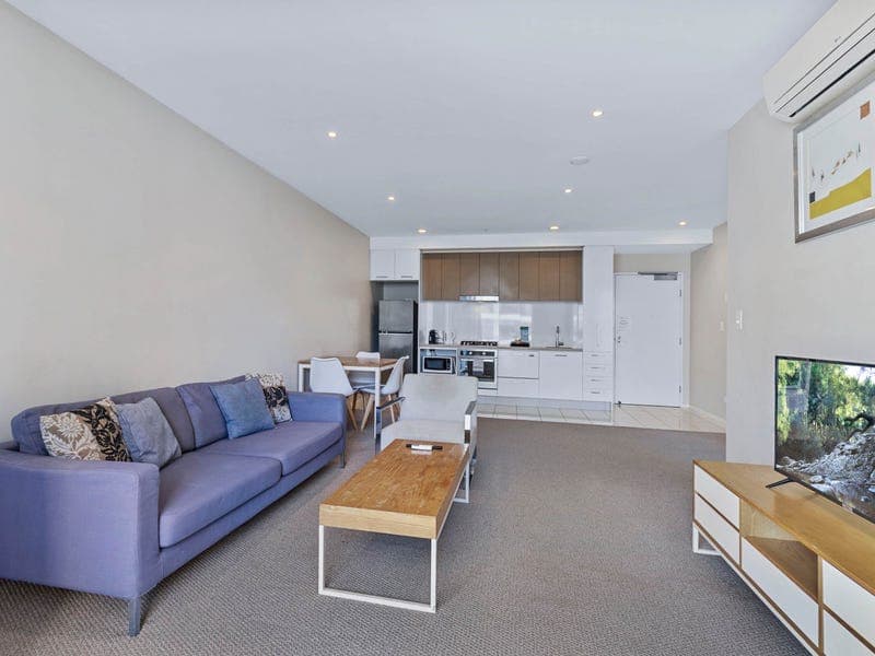 37C Harbour Road, Hamilton — photo 1 of 5