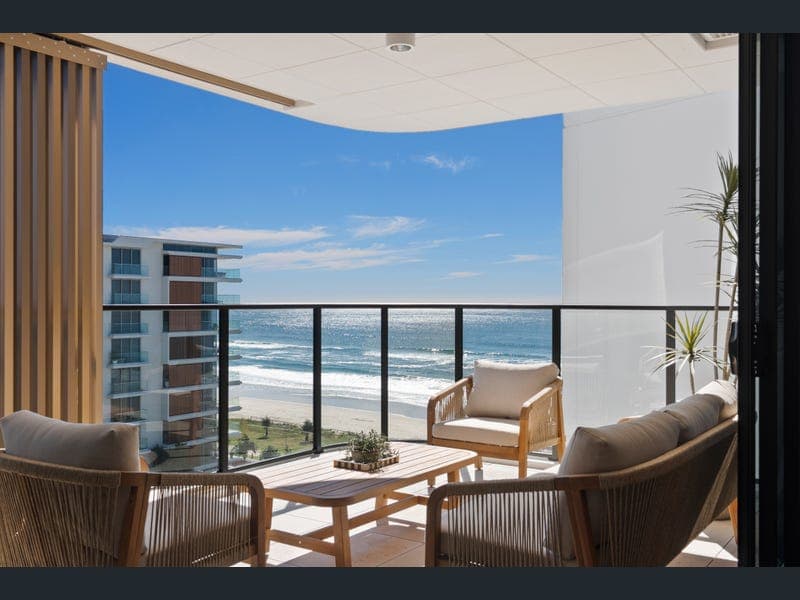 801/1409 Gold Coast Highway, Palm Beach — photo 1 of 5