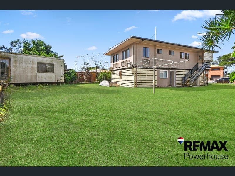 40 FALLON STREET, Manunda — photo 1 of 5