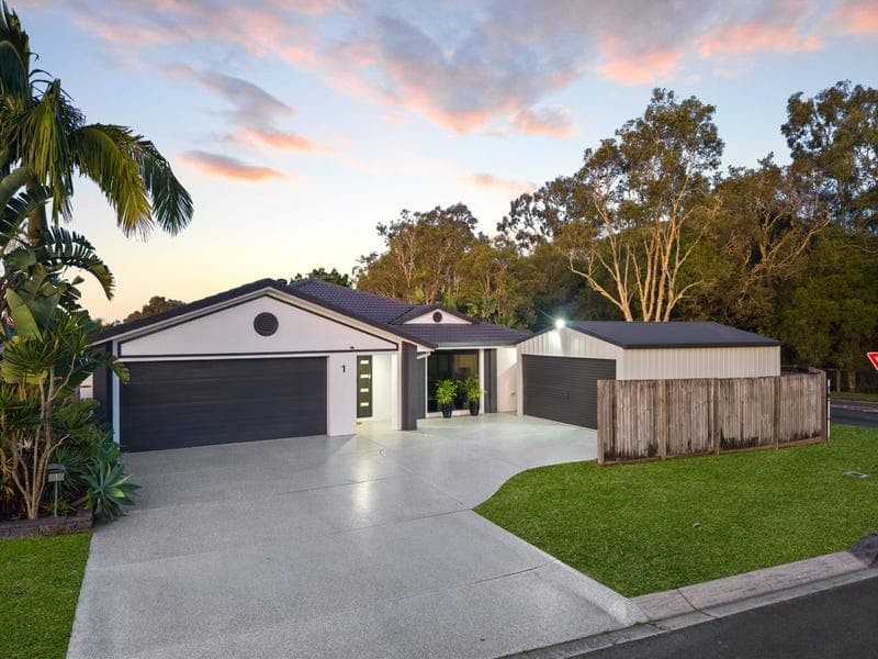 1 Trisha Close, Victoria Point — photo 1 of 5